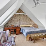 3 Bedroom Gorgeous In Сasa de vacaciones *