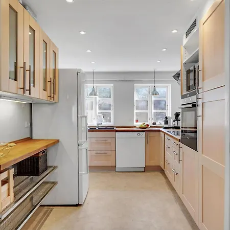 3 Bedroom Gorgeous In *