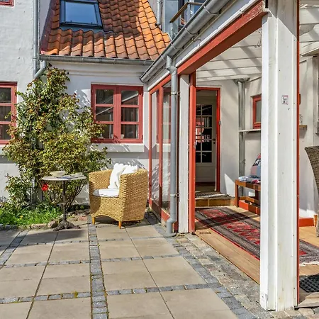 別荘 3 Bedroom Gorgeous In