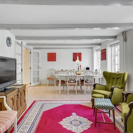 3 Bedroom Gorgeous In Сasa de vacaciones